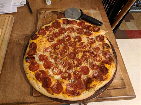 Double Pepperoni And Garlic Pizza Pizza