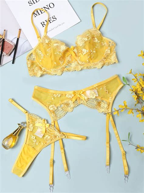 sexy beha en slipje set lingerie geel geborduurd kant transparante erotische korte sets