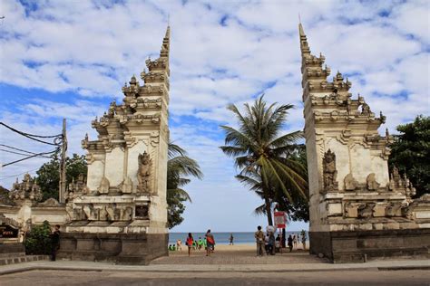 7 Tempat Wisata Favorit Di Indonesia Pantai Kuta Bali Indonesia