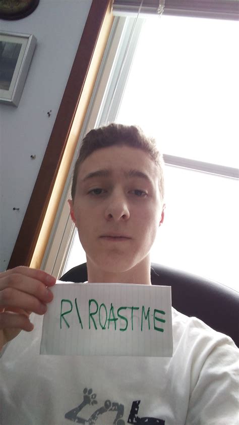 i m a computer nerd with ears almost as small as something else roast me r roastme