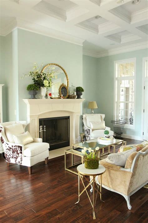 Small living room design small apartment living small living rooms living room designs ikea living room small livingroom ideas condo living room living room decor on a budget living room prints. Fall Decorating Ideas Living Room Use Green For Rooms Interior And Decoration Traditional Wall ...