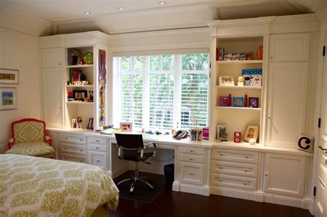 This is the most gorgeous dorm room ever. Bedroom wall unit