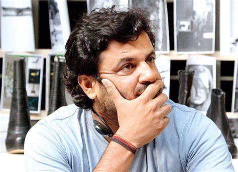 Shocking Queen Director Vikas Bahl Accused Of Sexual Harassment Bollywood News Bollywood