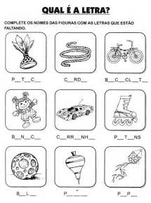 Atividades De Alfabetização Complete As Palavras — SÓ Escola