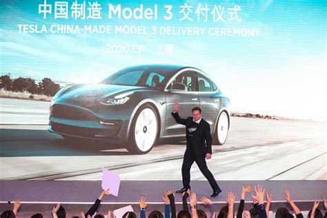 tesla delivers china model 3 to chinese public