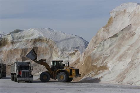 Photos Intense Snowstorm Hits Mass — And Then Hardy New Englanders