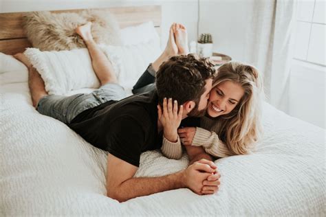 Couples Photographer Cozy Romantic Intimate In Home Photography Session