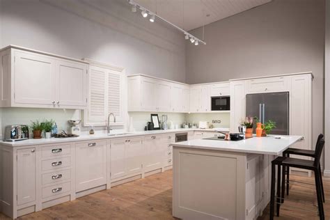 Ivory Shaker Kitchens Handmade Shaker Kitchens By Olive And Barr