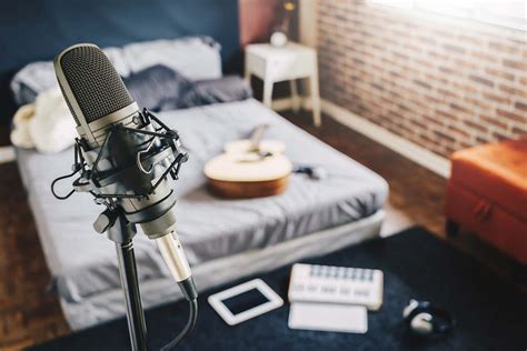 10 Best Home Studio Microphones For Recording Vocals On A Low Medium