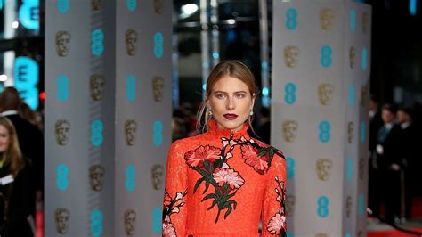 Bafta Awards 2016 Highlights Fashion Winners And More Vogue