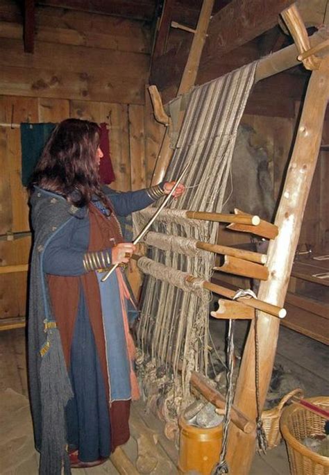 100 Viking Age Textile Tools Idéer Viking Tablet Weaving Lucet
