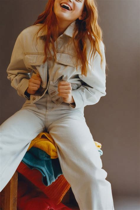 640x960 Sadie Sink Pull And Bear Photoshoot 2019 Iphone 4 Iphone 4s Hd