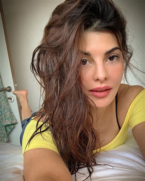 Get other latest updates via a notification on. Jacqueline Fernandez Social Media Images 27-03-2020 | RitzyStar