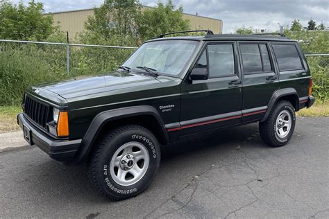 1996 Jeep Cherokee Sport 4x4 For Sale Cars And Bids