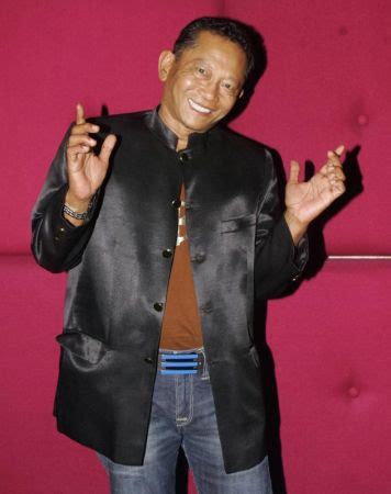 Kepada peminat oh my english!, nama harun salim bachik memang tidak asing lagi. Harun Salim Bachik Sahkan Hadir AGM Seniman - Hiburan | mStar
