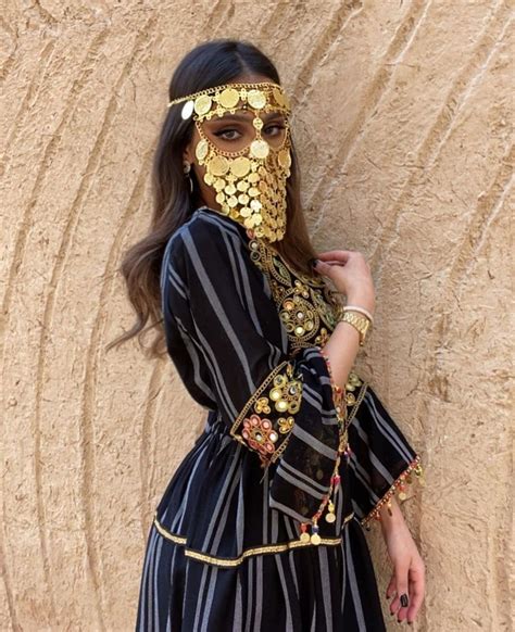 arabian women arabian beauty classy aesthetic aesthetic indie kuwaiti clothes middle