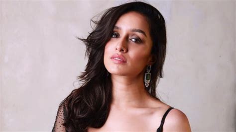 Shraddha Kapoors Sexy Black Blouse And Skirt Set Is A Great