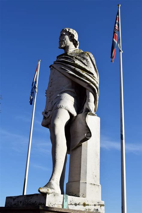 William De La Pole Statue Hull Corporation Pier By Wd K Flickr