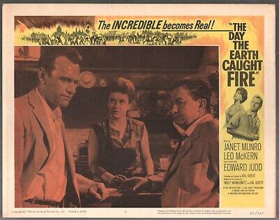 Day The Earth Caught Fire Lobby Card Janet Munro Edward Judd