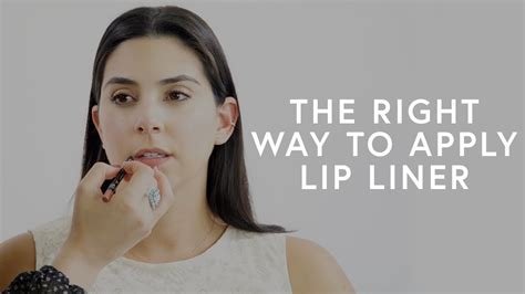 The Right Way To Line Your Lips The Zoe Report By Rachel Zoe Youtube