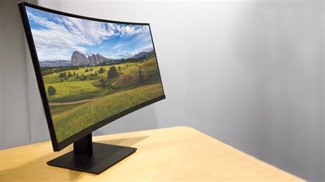 Review Hp Z38c 375 Inch Curved Display Gives You More Room To Work