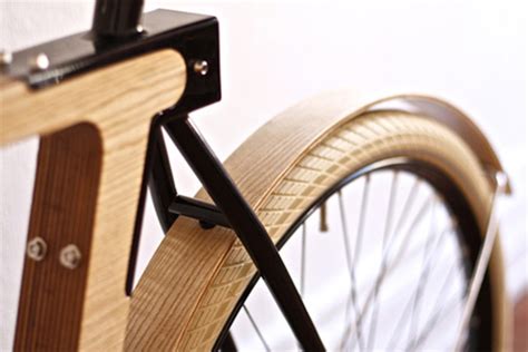 In itself, the possibility of individualising bicycles is not new. Sculptural Wooden Bike is a Rolling Piece of Structural ...