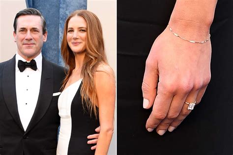 See Jon Hamm s Fiancée Anna Osceola s Engagement Ring PHOTOS