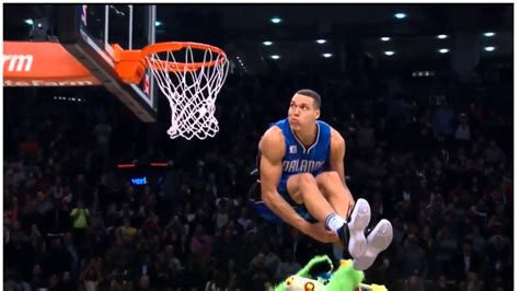 Magic's aaron gordon dismayed by judges' reaction to his final dunk over celtics' tacko fall: Aaron Gordon goes under the legs for the SLAM | Dunk Contest 2016 - YouTube
