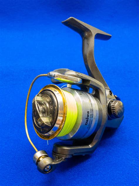 ヤフオク 3Q売切 税無し daiwa ダイワ スピニングリール L