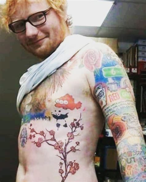 心に強く訴える Ed Sheeran Tattoo グアンパンメント