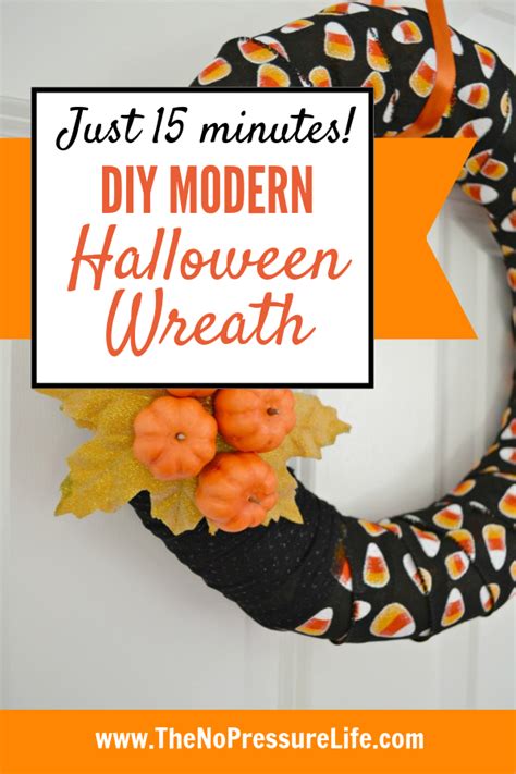 Diy Modern Halloween Wreath Learn How To Make It In 15 Minutes