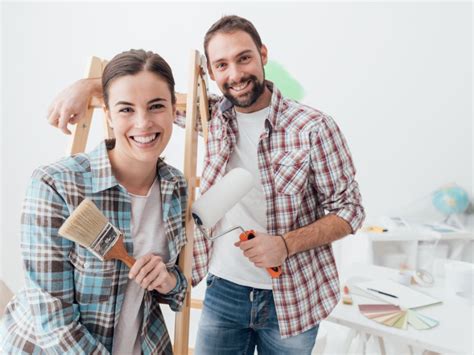 Renovasi rumah tidak hanya membutuhkan kerja keras, tapi juga suasana hati yang riang gembira. Tekan Biaya Pengeluaran saat Renovasi Rumah dengan Cara ...