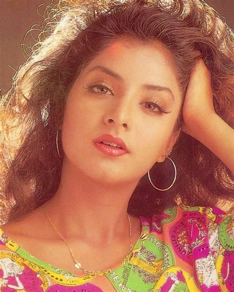 Pin By Samir Syed On Divya Bharti Most Beautiful Indian Actress Bollywood Pictures Beautiful