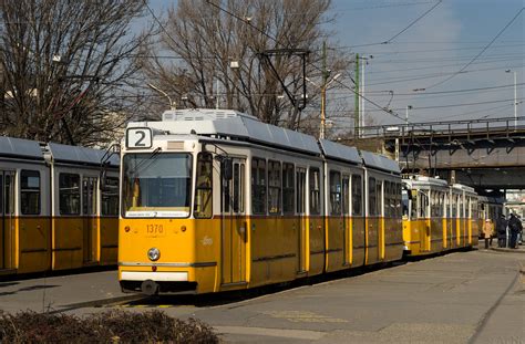 A google a világ számos országában már több mint 400 városban vezette már be térképén (maps) a tömegközlekedési útvonaltervezést, a sorhoz most budapest is csatlakozott. Budapest tramway: Ganz KCSV7 # 1370 | BKV Ganz KCSV7 # 137… | Flickr