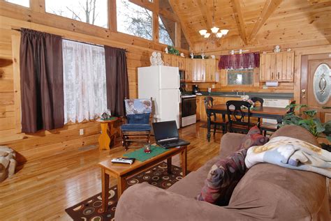 Not only do we offer discount gatlinburg tennessee cabin rentals, but you may specify very private pigeon forge rentals specials as well. Heaven's Nest - Sky Harbour 950 - Secluded Pigeon Forge ...