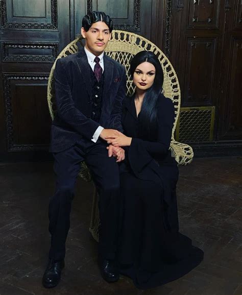 Young Morticia And Gomez Rwednesdaytvseries