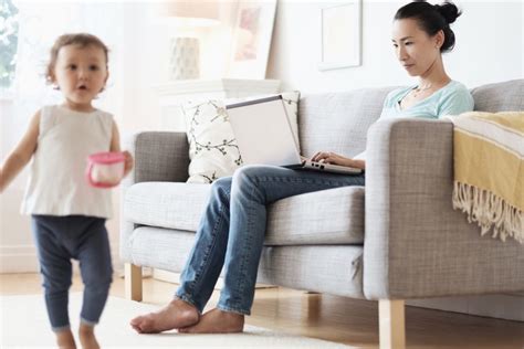 This is something that so many people are doing. How to Make Money as a Stay-at-Home Mom