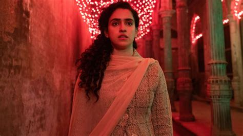 Pagglait Review Sanya Malhotra Is Much Beyond A Widow Who Cant Cry