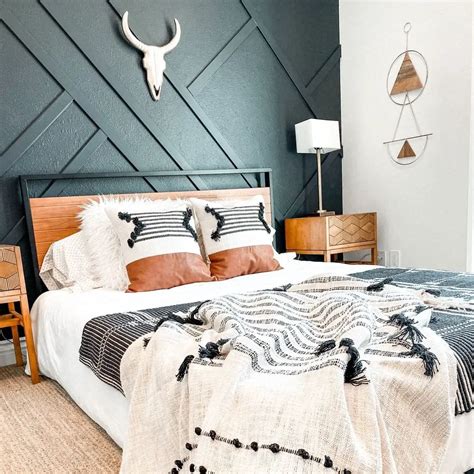 Bedroom Wood Accent Wall Ideas