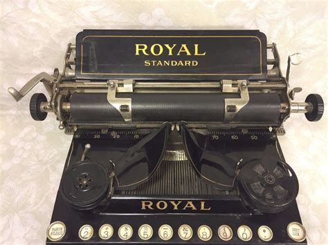 Antique Royal Standard No 1 Typewriter Nice Stenciling And Finish From