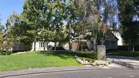 Agoura hills 28750 roadside dr. Medea Valley Homes | Agoura Hills, CA ($2 mil+)