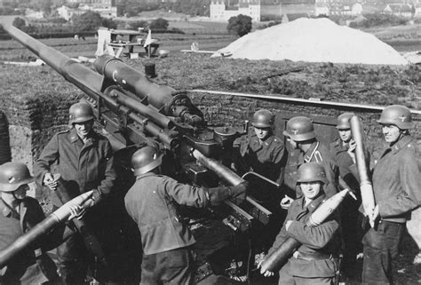 Flak 88 Aa Gun Ready To Firing World War Photos