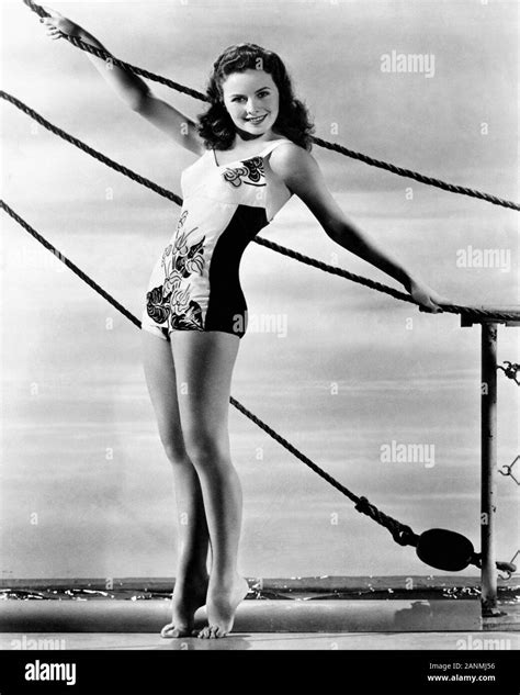 Jeanne Crain Hi Res Stock Photography And Images Alamy