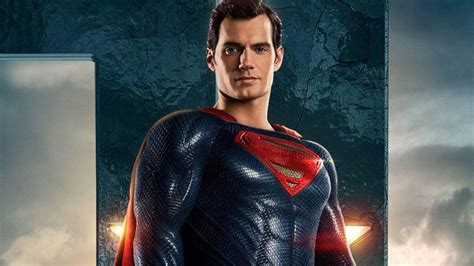 Superman Moustachu Dans Justice League La Photo Dhenry Cavill A