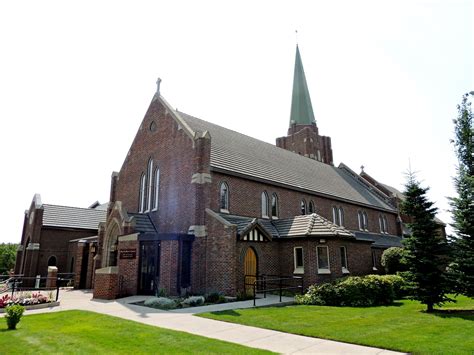 Sacred Heart Roman Catholic Church - Calgary, AB - Roman Catholic