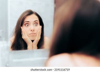 Woman Checking Herself Out Mirror Images Stock Photos Vectors Shutterstock