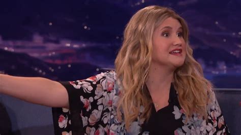 Jillian Bell Has The Most Embarrassing Story About Meeting Justin