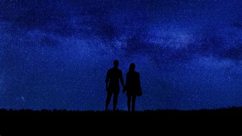 Kissing Couple 4k Wallpaper Silhouette Starry Sky