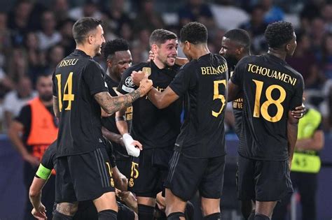 Real Madrid Fight Back To Win Five Goal Thriller At Napoli The