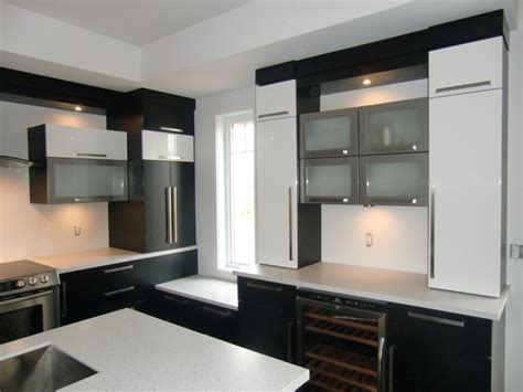 Armoire de cuisine style moderne en thermoplastique ...
